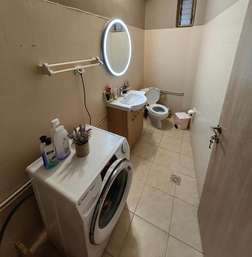 Leonidas Private Apartment In Sparta Luaran gambar